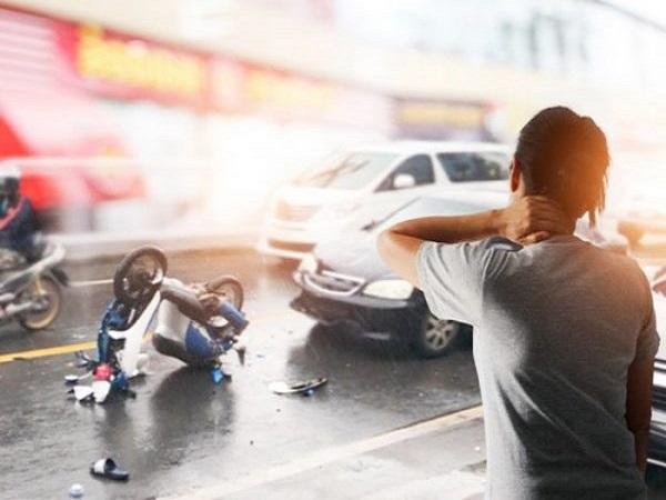 Mơ thấy người thân bị tai nạn chảy máu điềm gì, số gì?