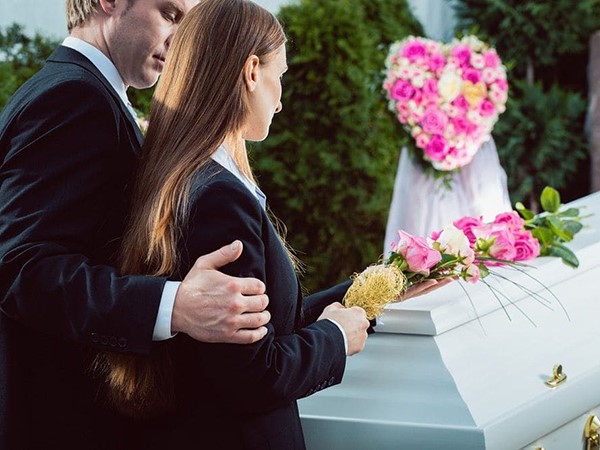 Mơ thấy chồng chết đánh số mấy chắc ăn? Có ngụ ý gì?