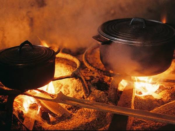 Nhìn thấy bếp củi thường xuất hiện con số may mắn nào