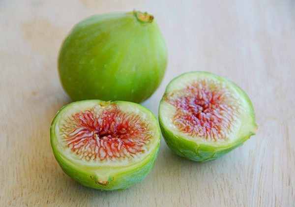 Điềm phát tài hay xui rủi khi ngủ mơ thấy quả sung?