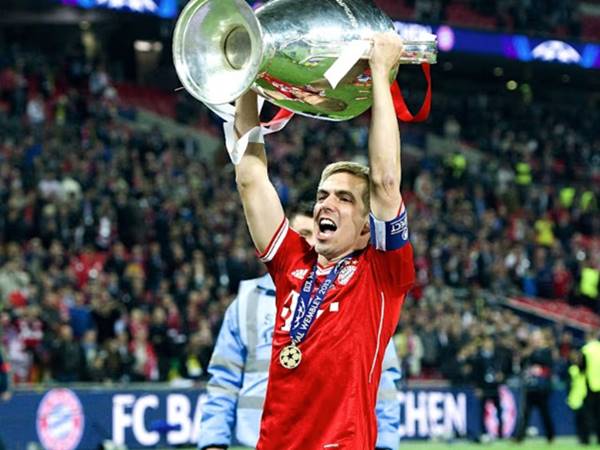 hậu vệ phải hay nhất thế giới hậu vệ phải hay nhất thế giới