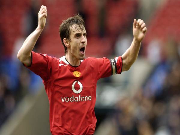 Gary Neville – Biểu tượng cánh phải của MU