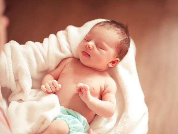 Luận giải ý nghĩa giấc mơ thấy cháu gái là điềm gì?