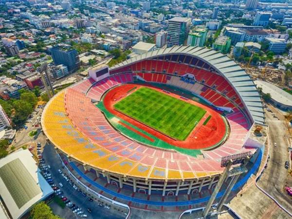 Sân vận động Rajamangala ở đâu, sức chứa bao nhiêu?